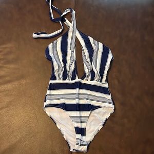 Cupshe one piece bathing suit white and blue stripe